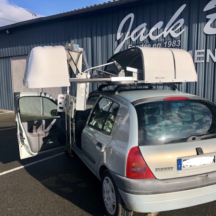 jack bourdon - Renault Clio - chair topper